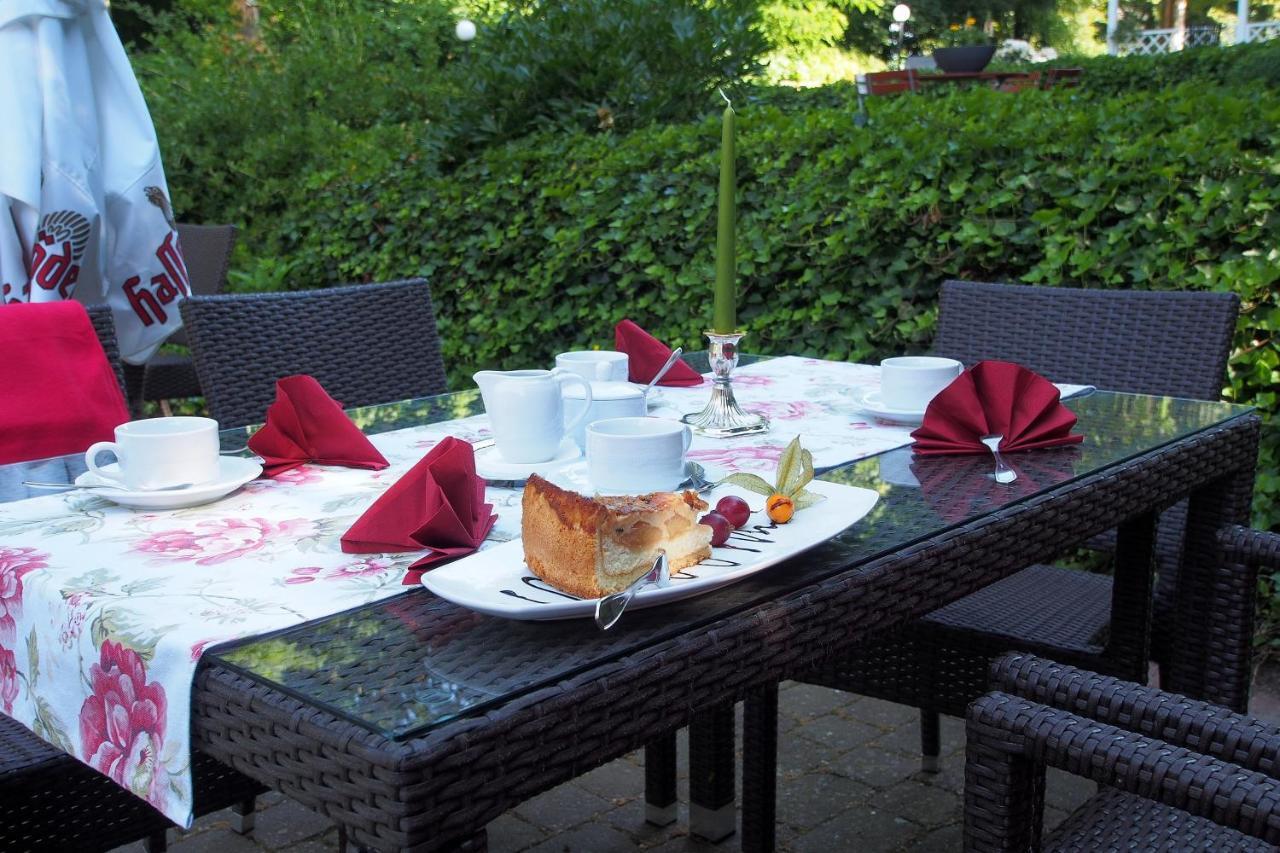 Hotel Schlossvilla Derenburg Exteriör bild
