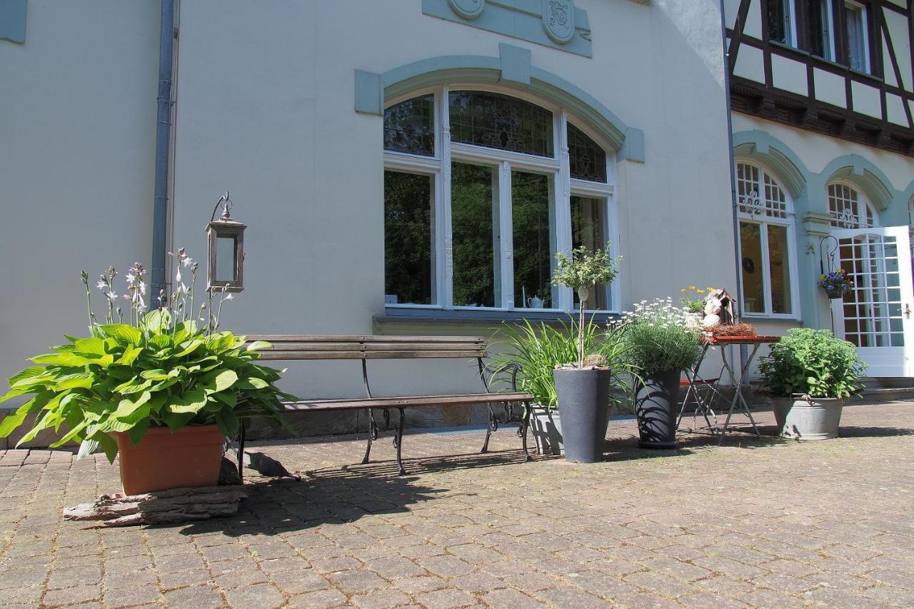 Hotel Schlossvilla Derenburg Exteriör bild