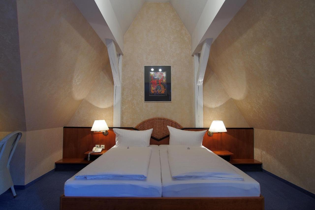 Hotel Schlossvilla Derenburg Rum bild